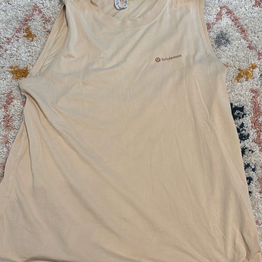 DISCOUNTED SHIPPING - Lululemon athletica tank